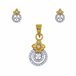 Gold Pendant Set