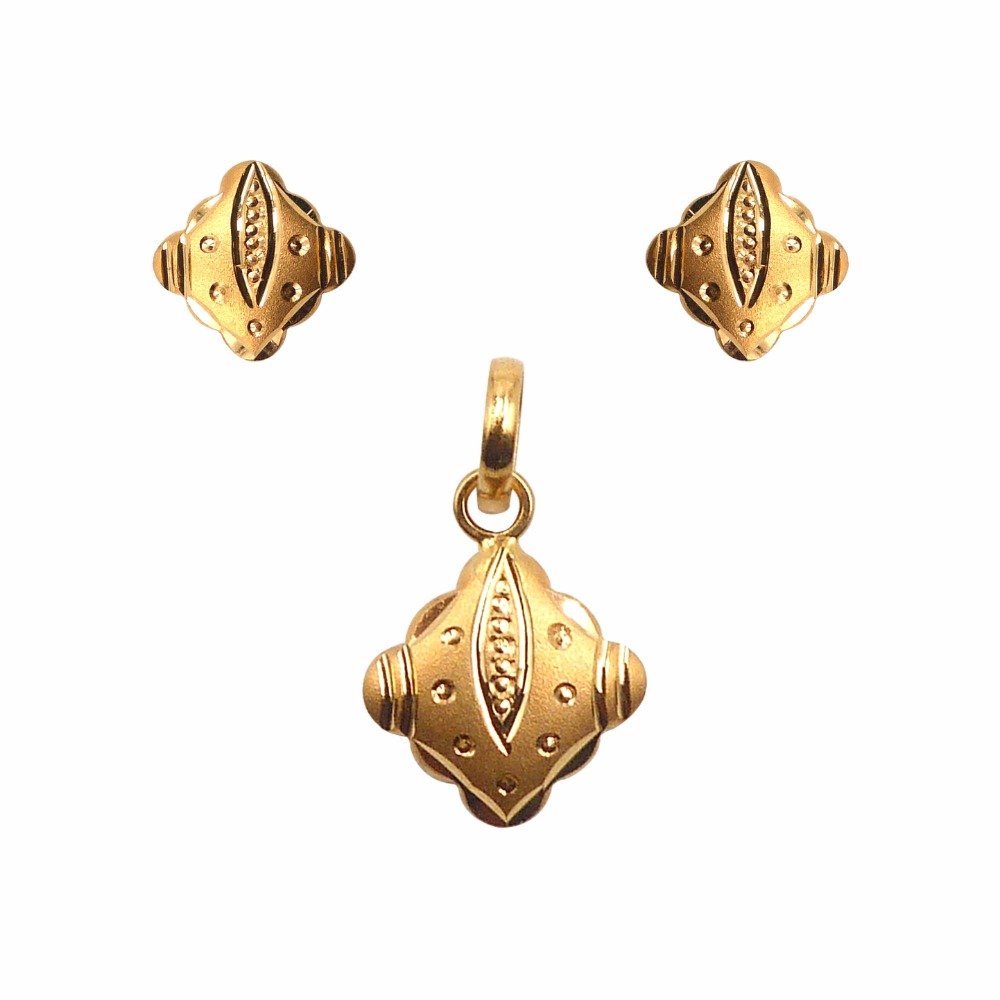 Buy quality 22k plain gold square pendant set in Rajkot