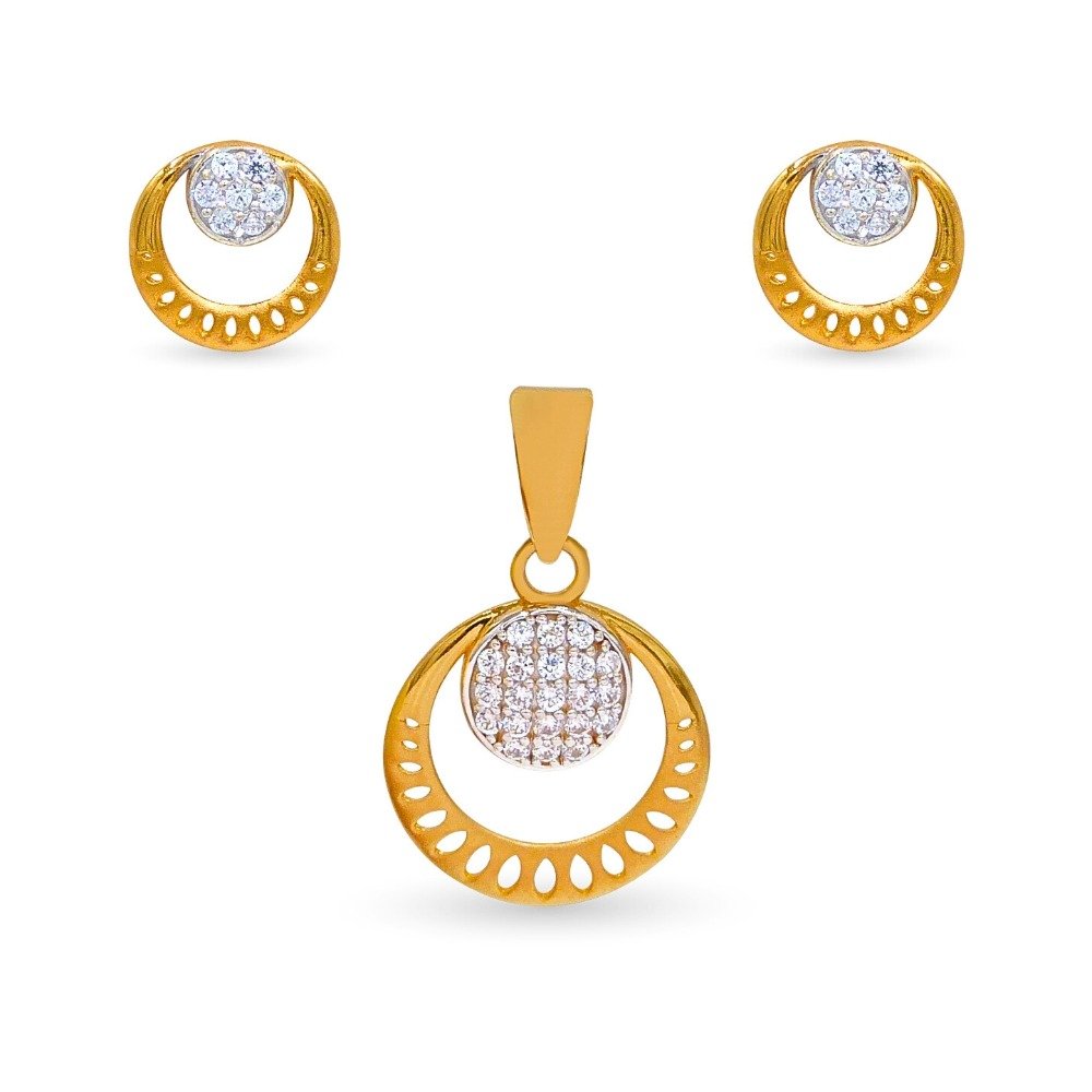 Round Fancy 22k Gold Pendant Set