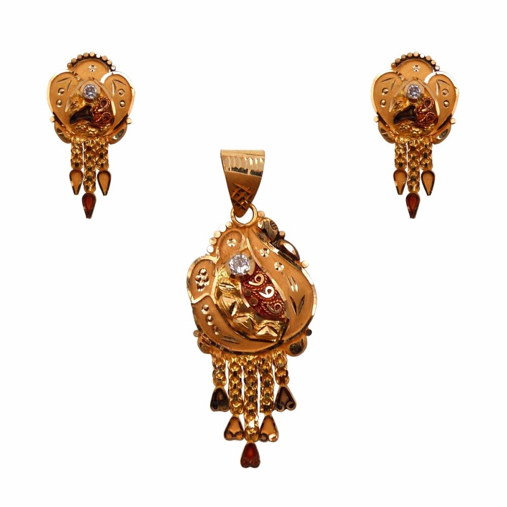 Buy quality Calcutti fancy 22k gold pendant set in Rajkot