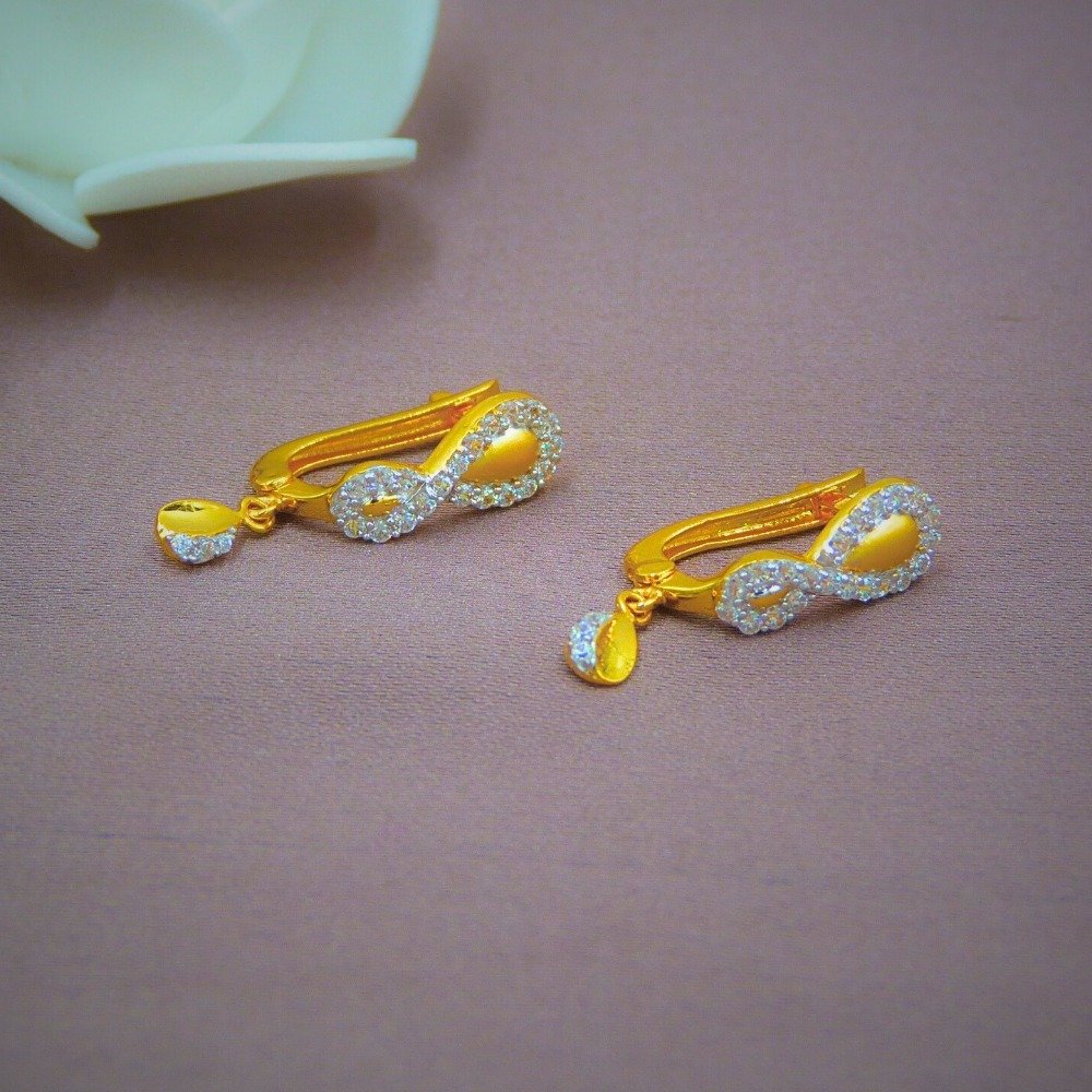 Infinity 18k gold bali