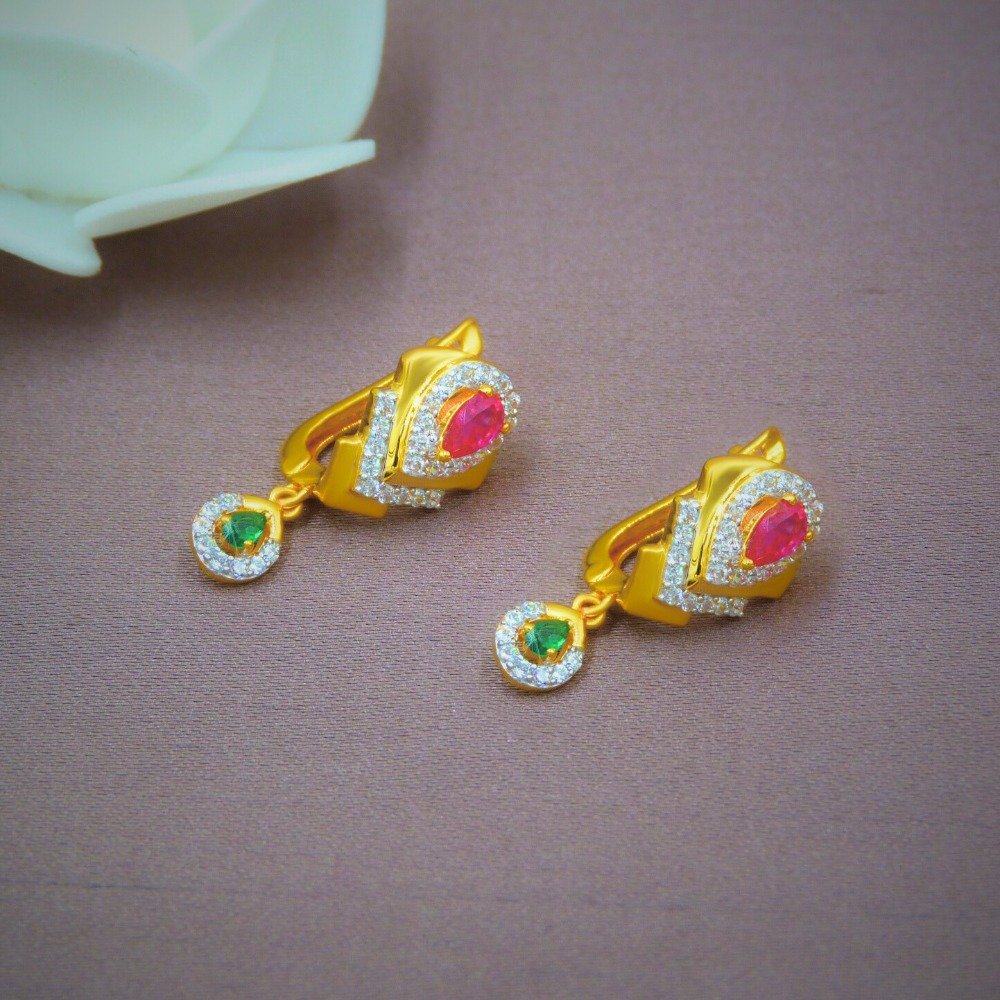 Fancy colorstone 18k gold bali